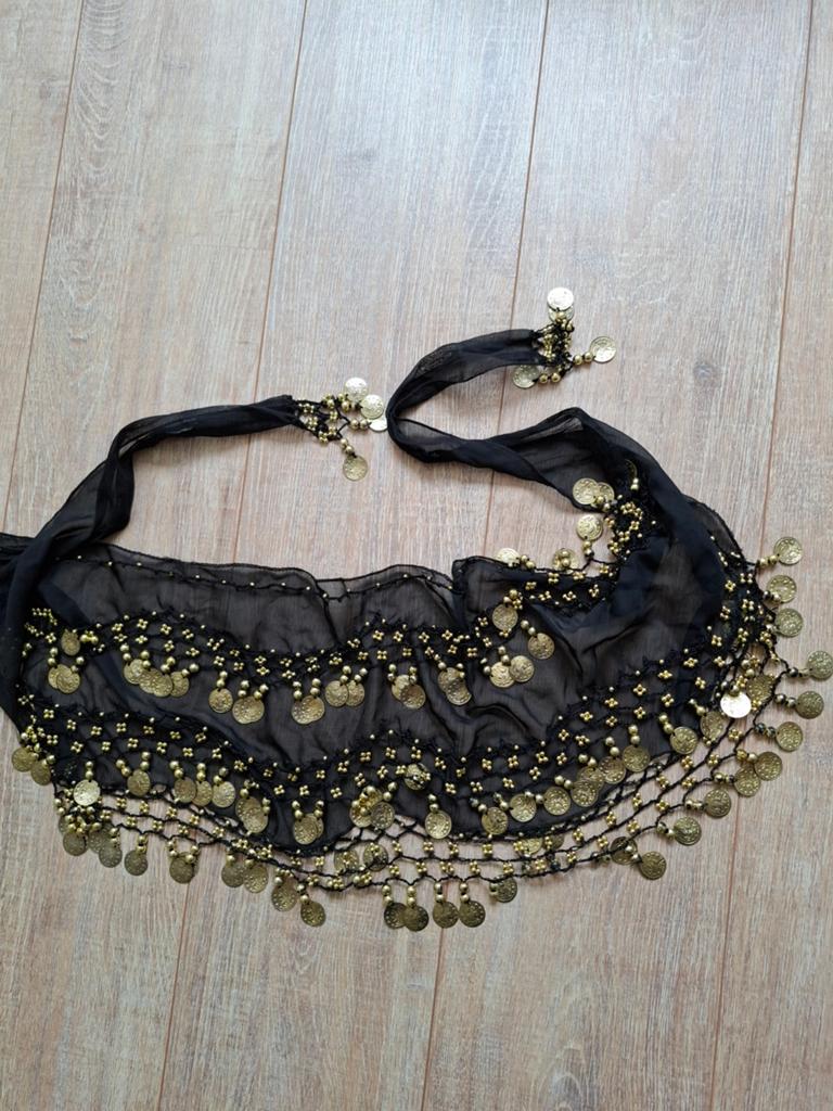Buikdans heupsjaal met munten - Zwart en goud, Maat 38/40 (M), Ophalen of Verzenden, Accessoires, Overige thema's