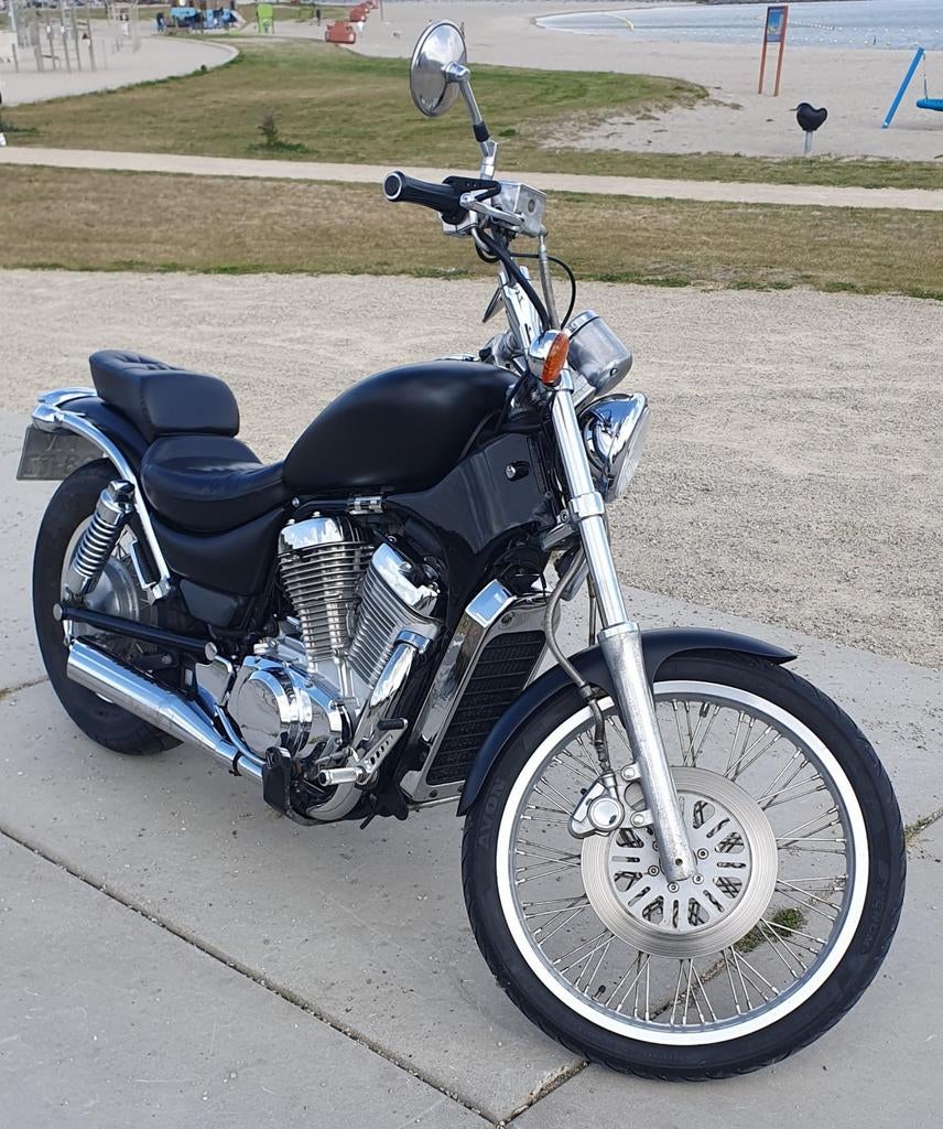 Suzuki VS600 GL Intruder 1996, 2 cilinders, Chopper, Gebruikt, Particulier