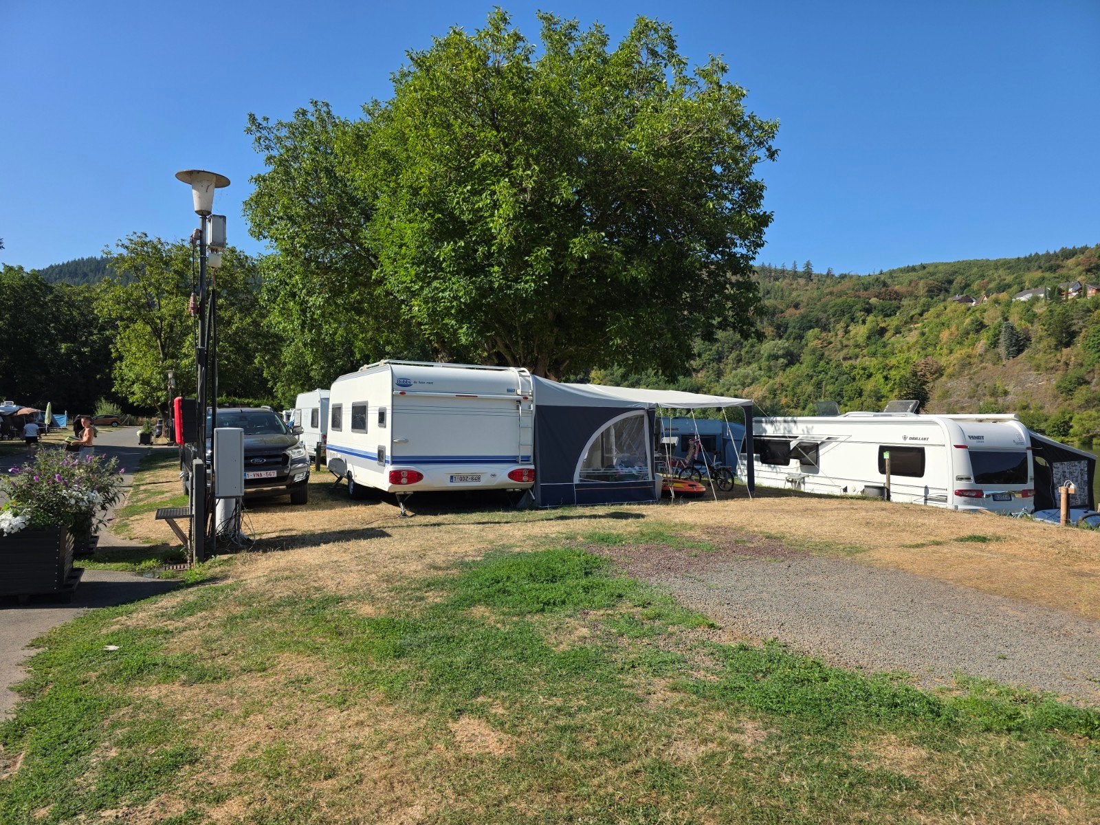 Caravan Hobby de luxe easy 560 ULA
Cabj 2004, Caravans en Kamperen, Caravan accessoires, Ophalen, Gebruikt