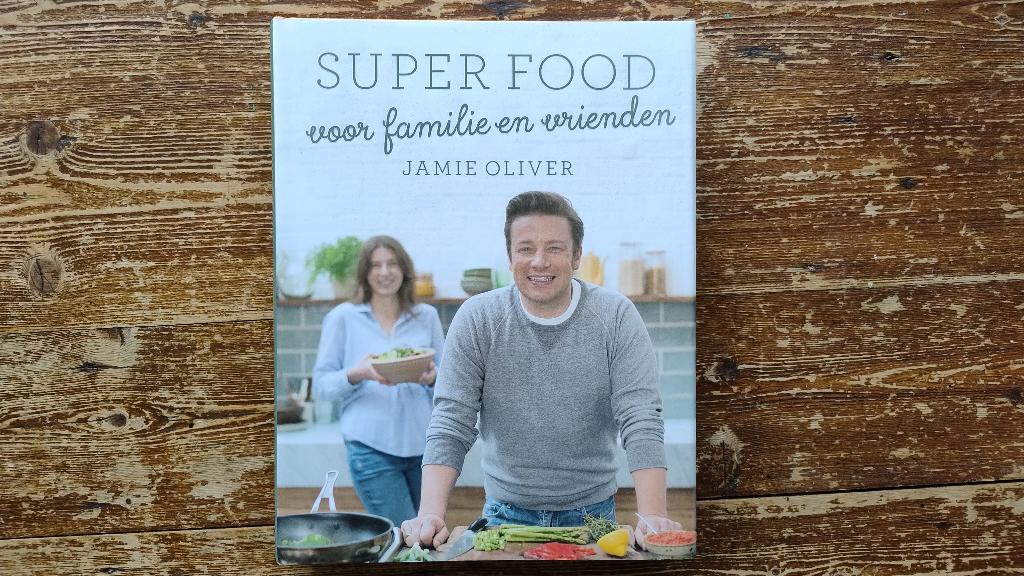 Jamie Oliver - Super Food voor Familie en Vrienden, Gelezen, Verzenden, Hoofdgerechten, Jamie Oliver