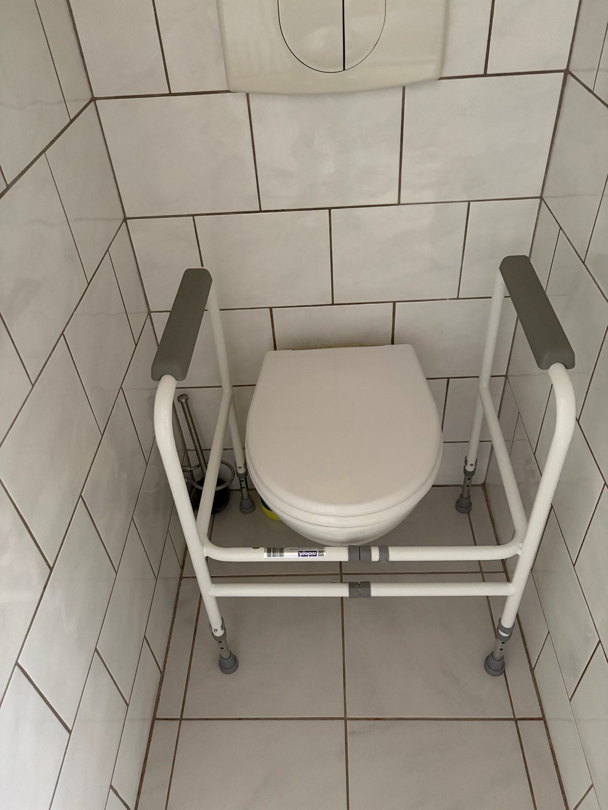 Aidapt toiletframe met verstelbare poten, Diversen, Ophalen, Zo goed als nieuw