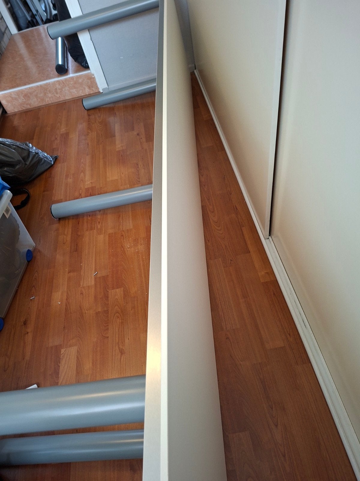 IKEA keukenblad omgebouwd tot werktafel / bureau, Huis en Inrichting, Ophalen, Overige typen, Gebruikt, Spaanplaat of MDF