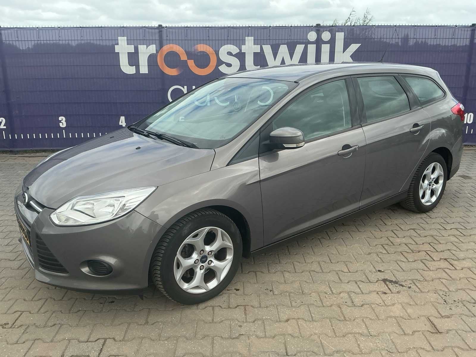 2013 - Ford - Focus Wagon - 1.0 EcoBoost Trend - Personenaut, Euro 5, 101 pk, Gebruikt, Bruin