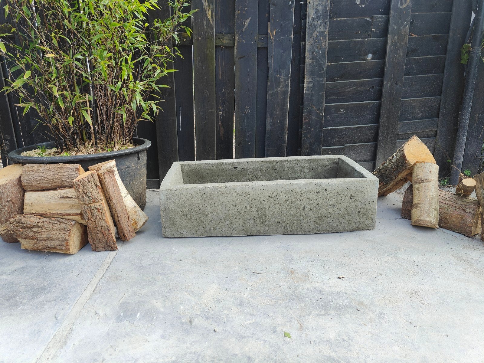 Mooie langwerpige betonnen trog waterbak ornament winterhard, Ophalen of Verzenden