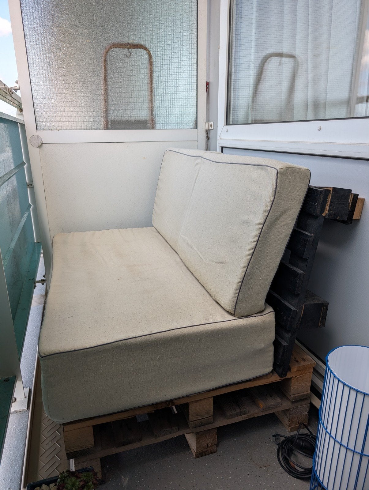 Palletbank met kussens, Ophalen, Gebruikt, Modern, industrieel, lounge, 150 tot 200 cm