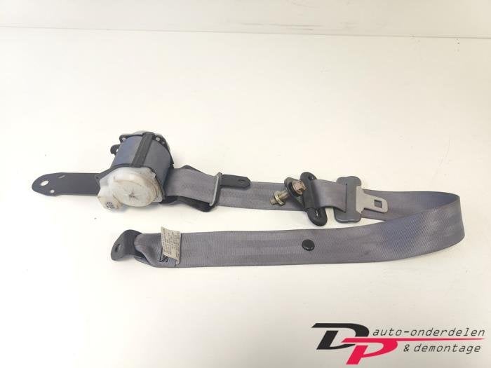 Veiligheidsgordel links-achter van een Daihatsu Young RV, Gebruikt, Daihatsu, -, -