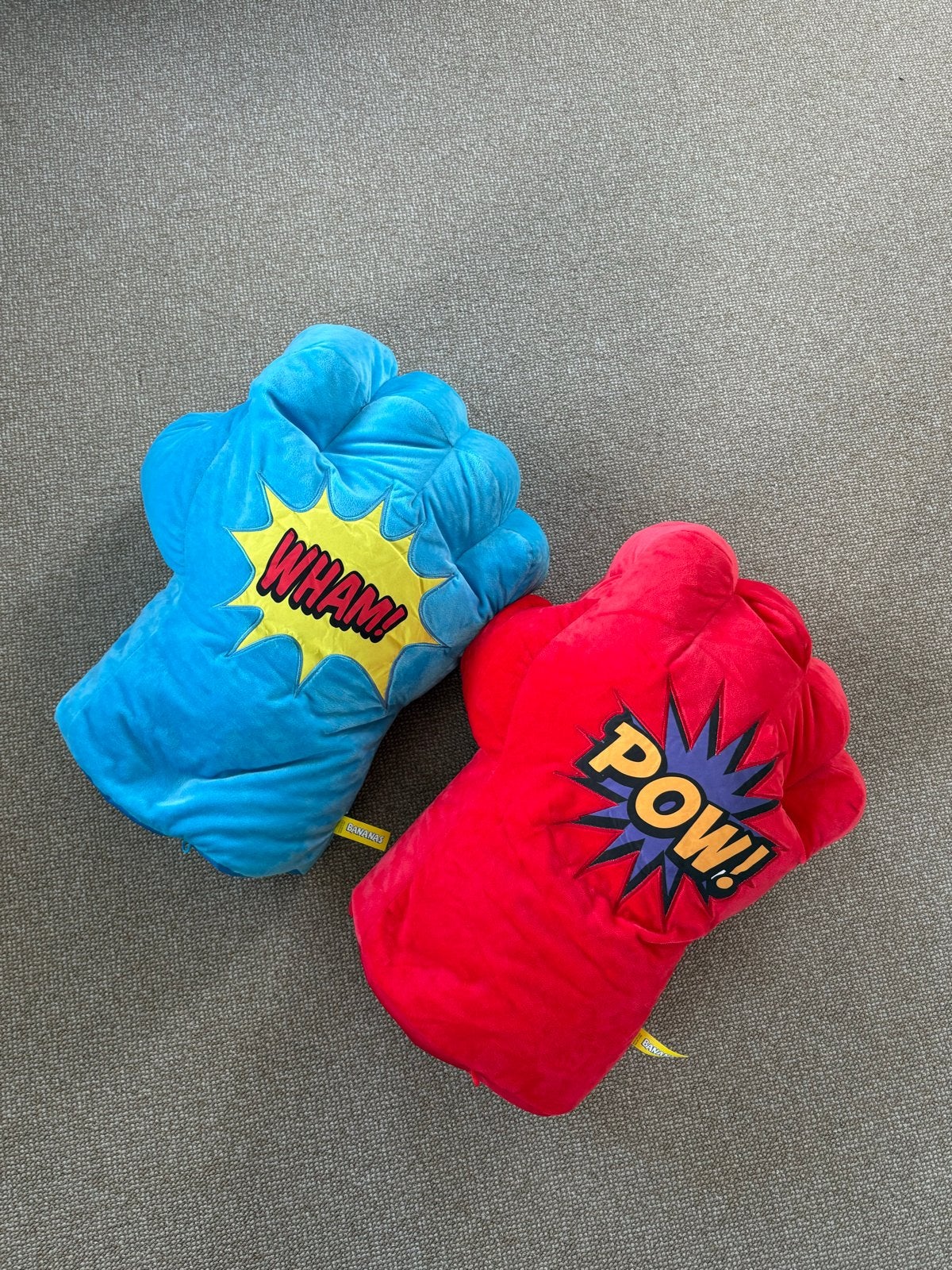 Lichtgewicht Reuzen Handschoenen - Zacht en Ongebruikt, Kinderen en Baby's, Ophalen, Zo goed als nieuw, Jongen of Meisje