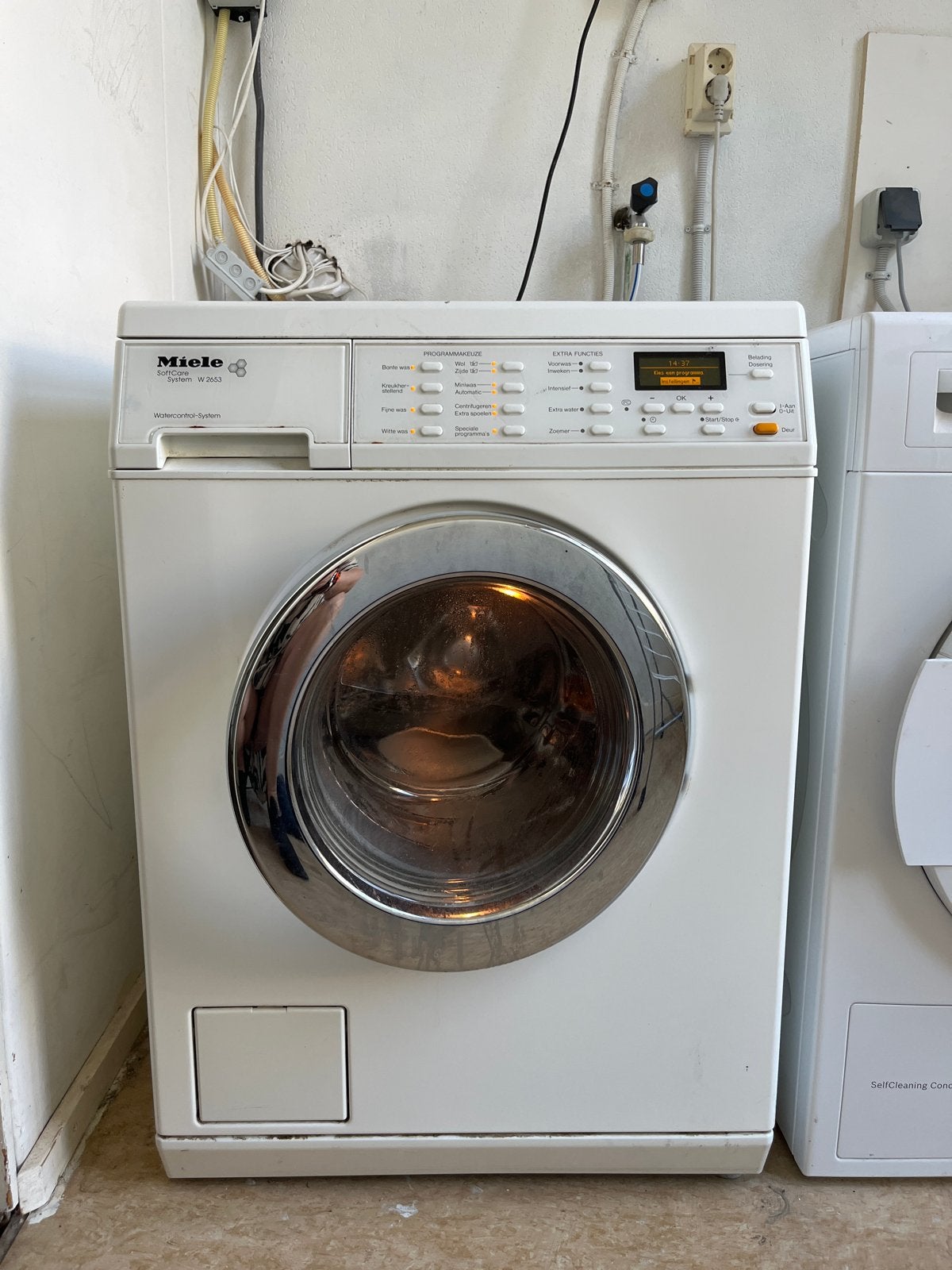 Miele SoftCare System W 2053 Wasmachine, Witgoed en Apparatuur, Wasmachines, Gebruikt, Voorlader, 6 tot 8 kg, 85 tot 90 cm, 1200 tot 1600 toeren