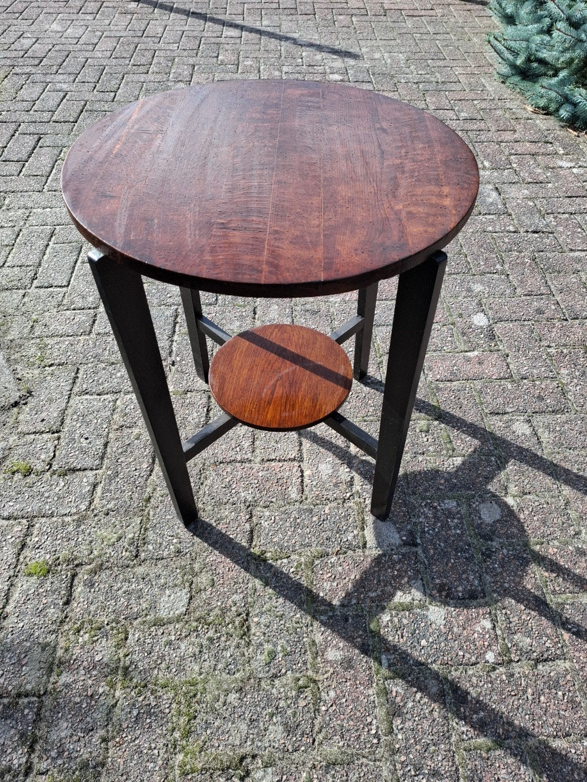 Te koop een eikenhouten ronde bijzettafel., Minder dan 55 cm, Gebruikt, Rond, 60 cm of meer