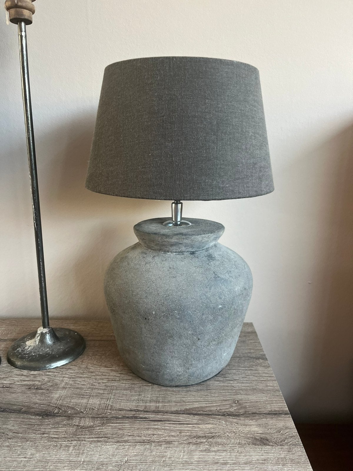 Landelijke lamp, Ophalen, Zo goed als nieuw, Met stekker