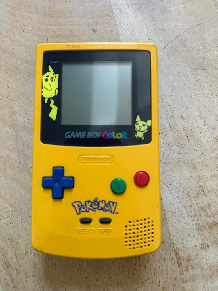 Pokemon gameboy color met pokemon crystal, Spelcomputers en Games, Ophalen of Verzenden, Zo goed als nieuw, Game Boy Color