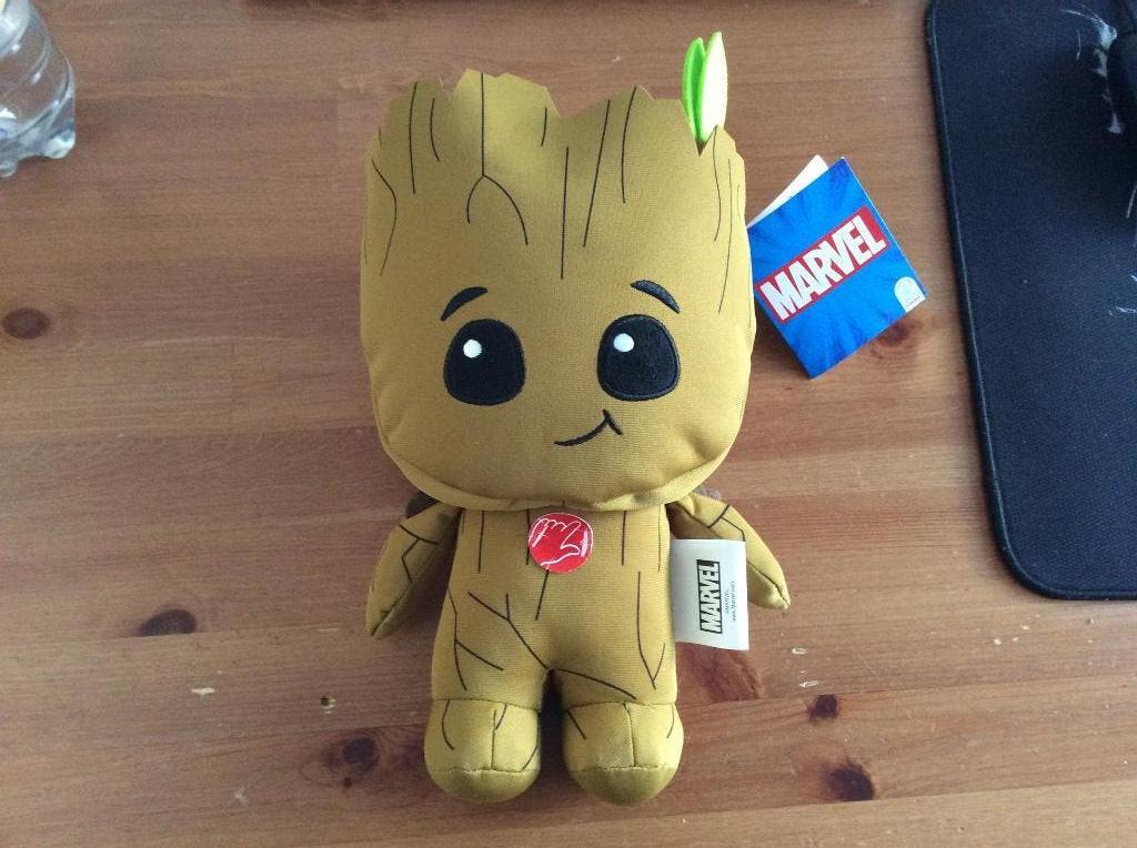 Marvel Baby Groot knuffel met geluid, Nieuw. 28 cm, Disney, Overige typen, Nieuw, Ophalen of Verzenden