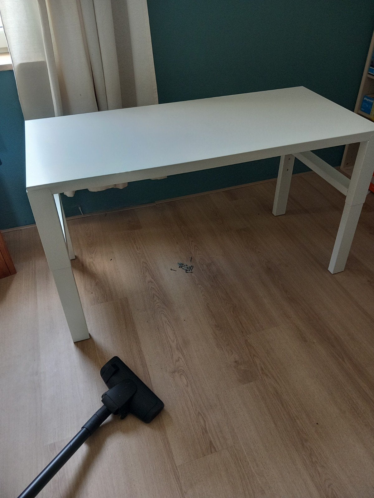 IKEA PÅHL Kinderbureau - Wit, Verstelbaar, Kinderen en Baby's, Kinderkamer | Tafels en Stoelen, Ophalen, Gebruikt, Tafel(s)