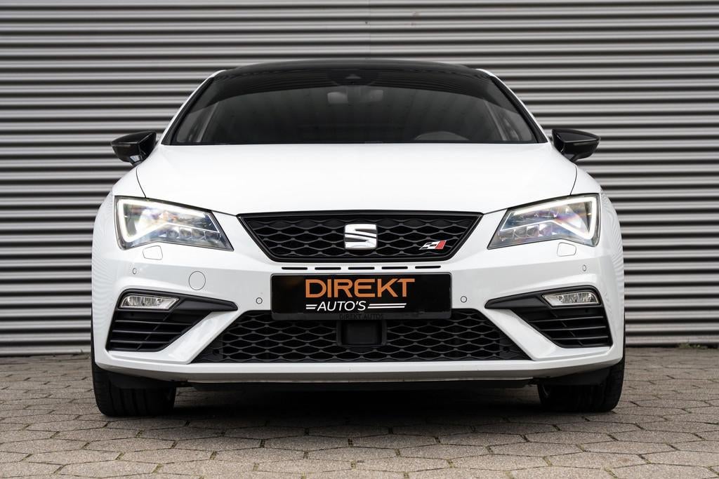 SEAT Leon 2.0 TSI CUPRA 300 PERFORMANCE PANO BREMBO CAMERA, Auto's, Seat, 15 km/l, Zwart, 4 cilinders, 1984 cc