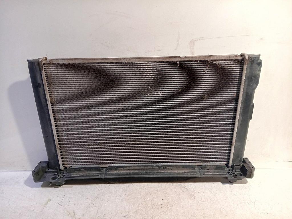 Radiateur Toyota Prius, Onderdelen@venauto.nl, Van der Ven Autorecycling B.V., Gebruikt, Ettenseweg 76, 4706 PB Roosendaal, The Netherlands