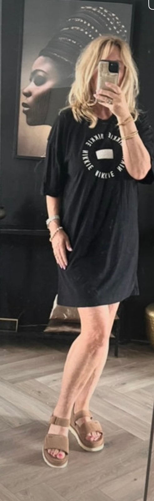 Nikkie Jurkje, Ophalen of Verzenden, Zo goed als nieuw, Zwart, Boven de knie