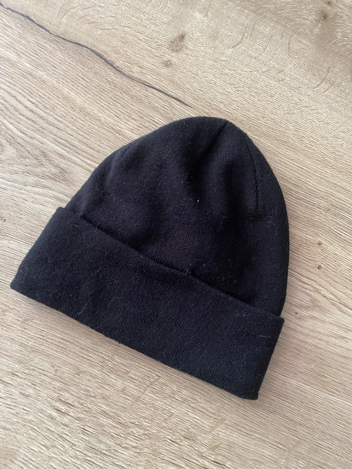 H&M Divided zwarte beanie / muts – One Size - unisex, Kleding | Dames, Mutsen, Sjaals en Handschoenen, Ophalen of Verzenden, Zo goed als nieuw