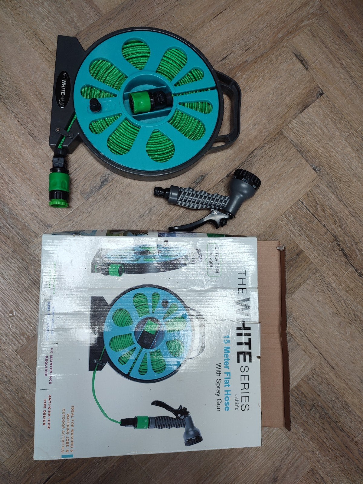 15M platte tuinslang met haspel en sproeikop / NIEUW, Tuin en Terras, Tuinslangen, Ophalen of Verzenden, Nieuw, Tuinslang