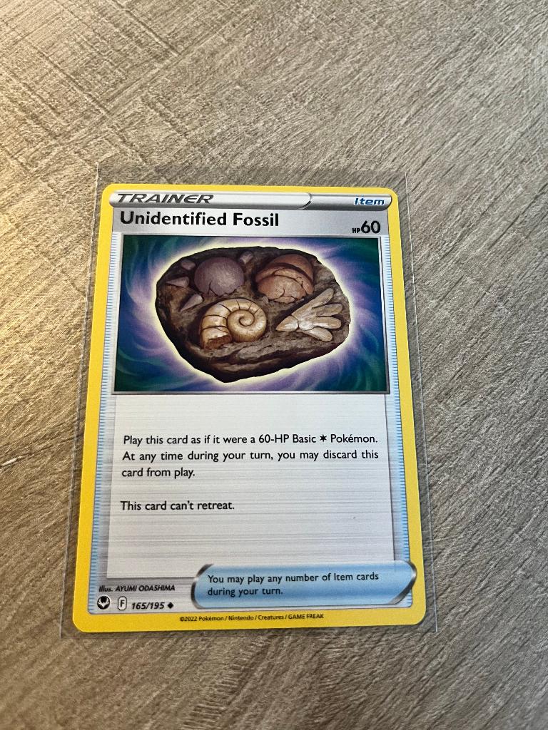 Unidentified Fossil 165/195 Silver Tempest - Pokémon Kaart, Ophalen of Verzenden, Nieuw, Losse kaart