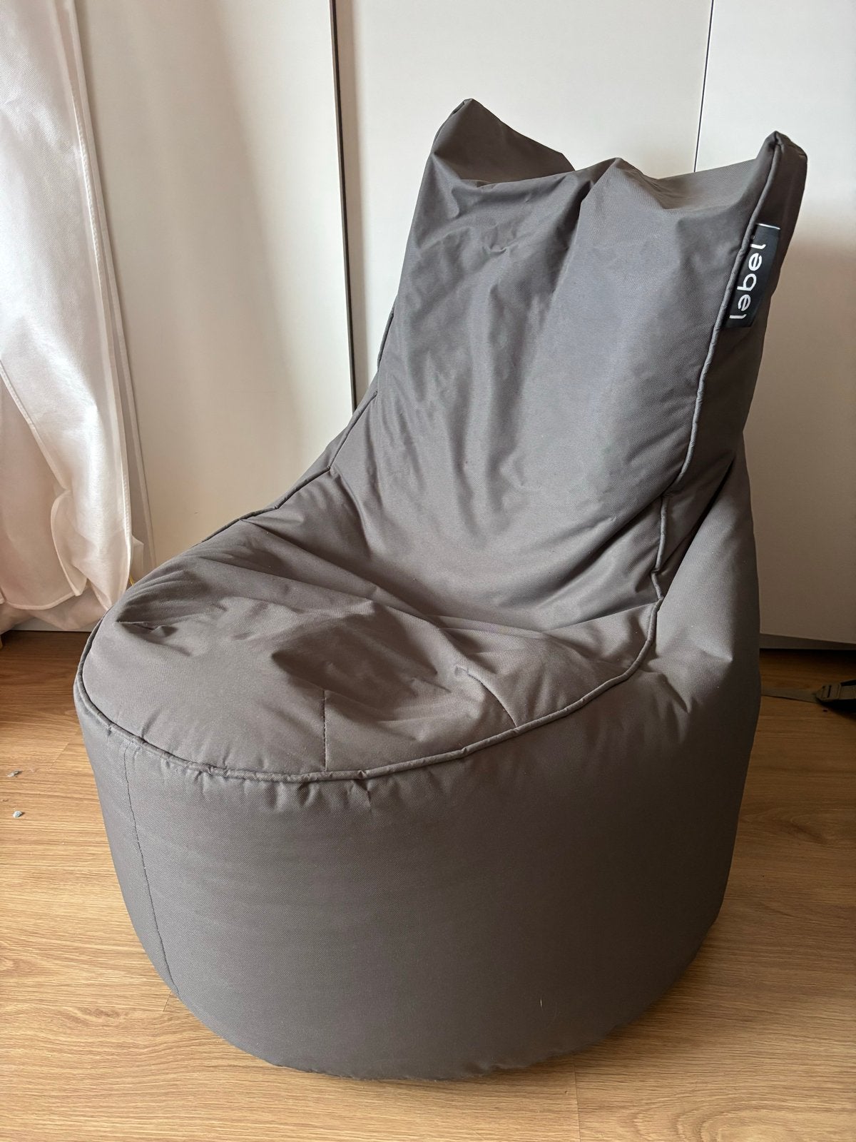 Grijze zitzakstoel van Label, comfortabel en stijlvol, Ophalen of Verzenden, Zo goed als nieuw, Grijs, Zitzakstoel