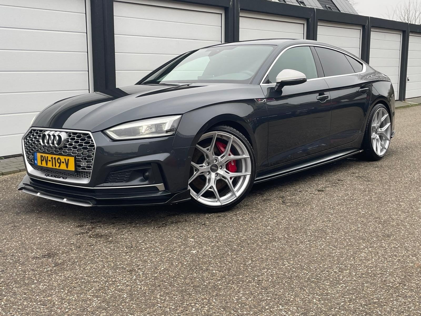 Audi A5 2.0 Tfsi Mhev  S-Line, Zwart, 1984 cc, Origineel Nederlands, 75 €/maand