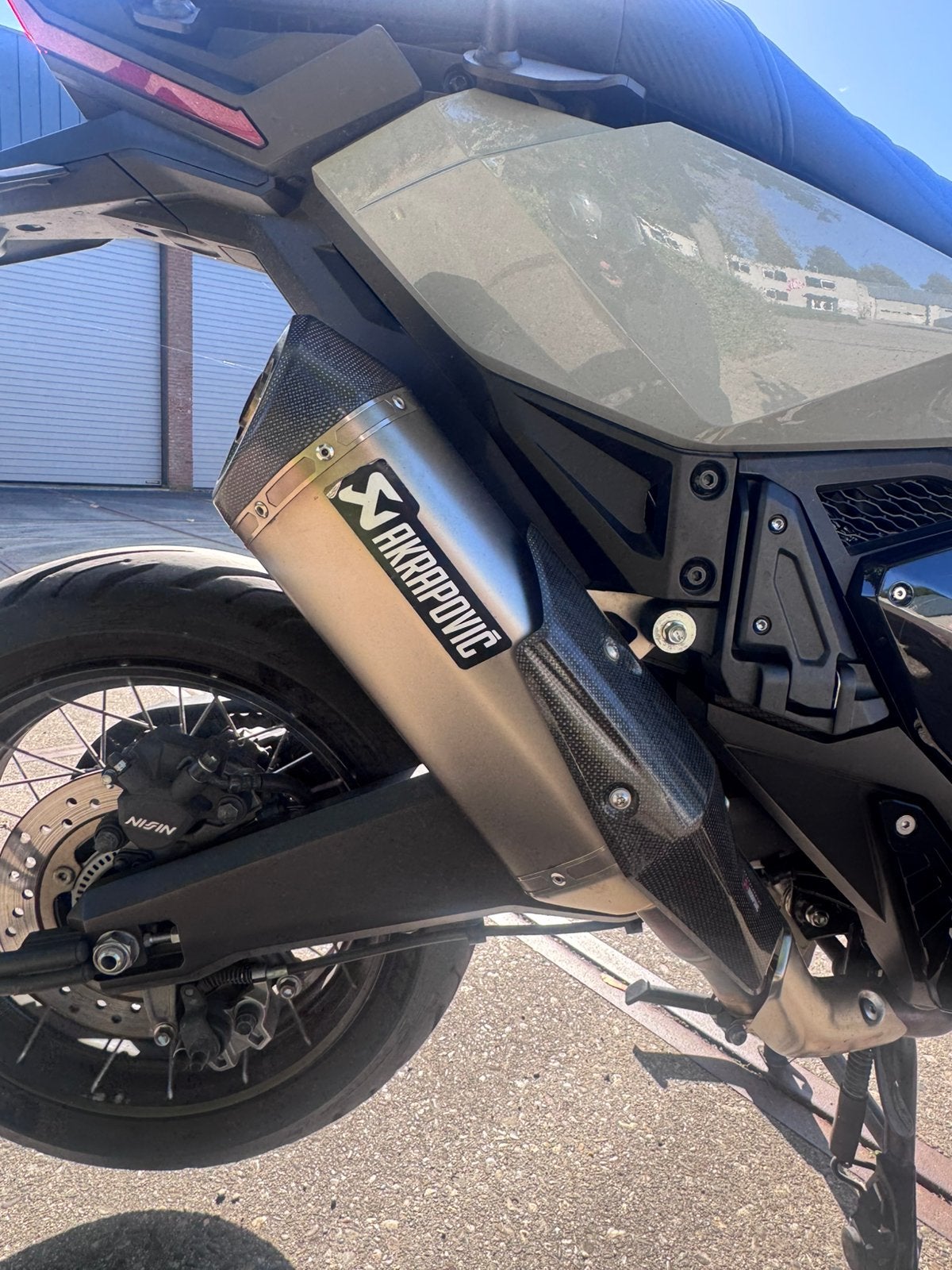 Foto 7 van Honda X-ADV 750| 2023 | Akrapovic | Vol opties | Nardo Grey