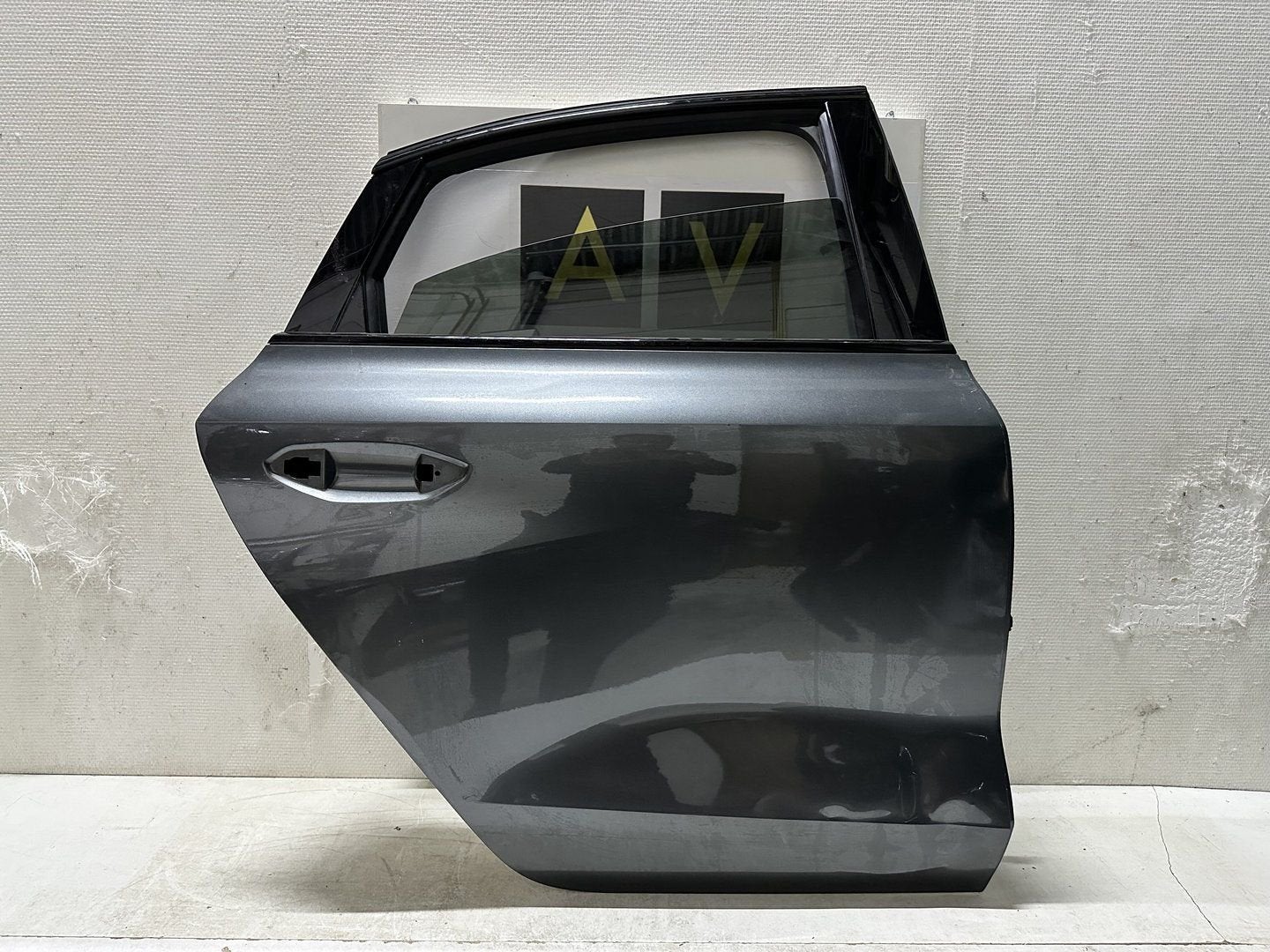 Audi A3 8Y5  Limousine Sedan deur portier 8Y5833052A, Gebruikt, -, Deur, -