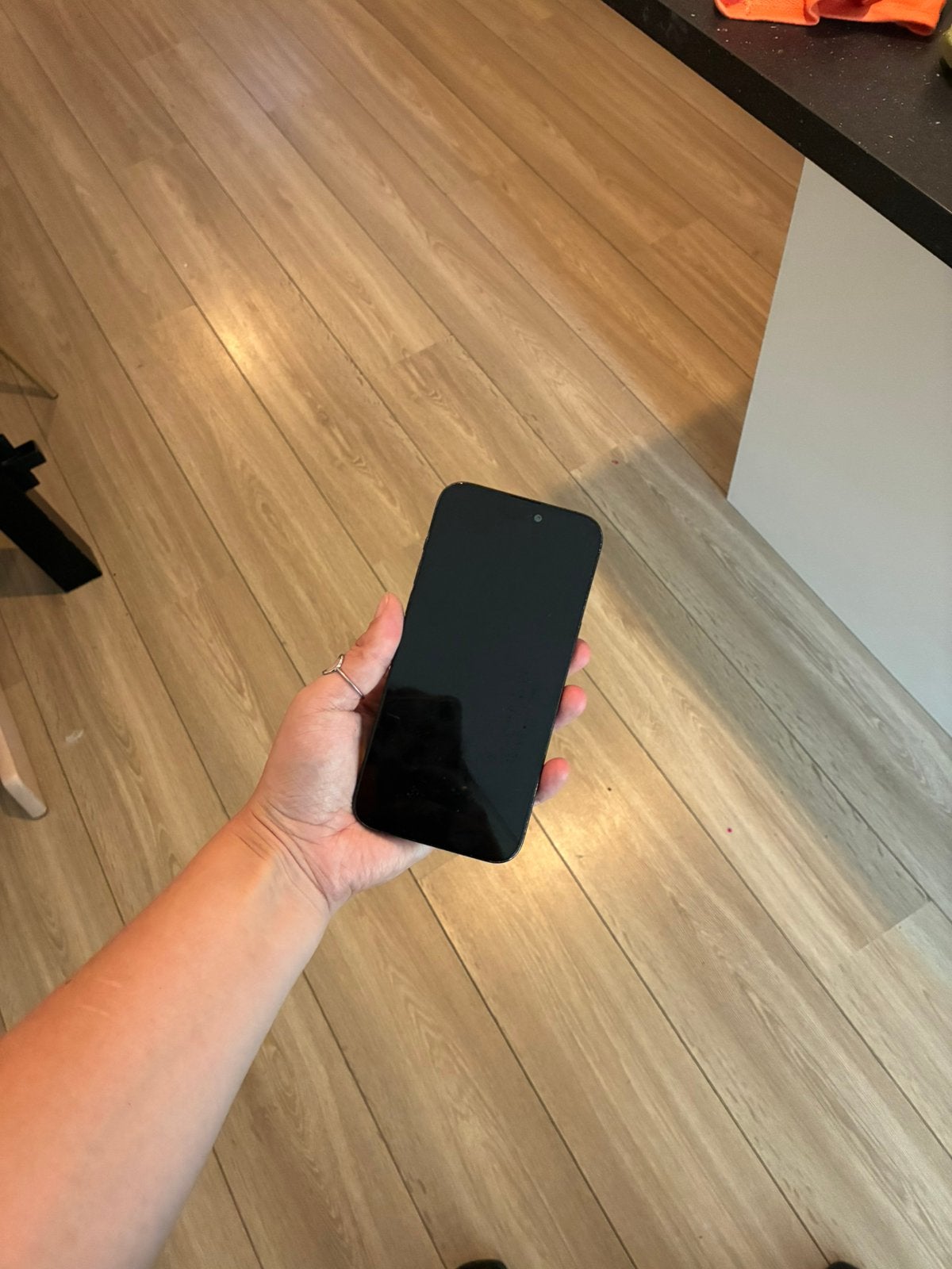 Iphone 15 Pro Max met waterschade, Telecommunicatie, Mobiele telefoons | Apple iPhone, Gebruikt, IPhone 15 Pro Max, Zonder simlock