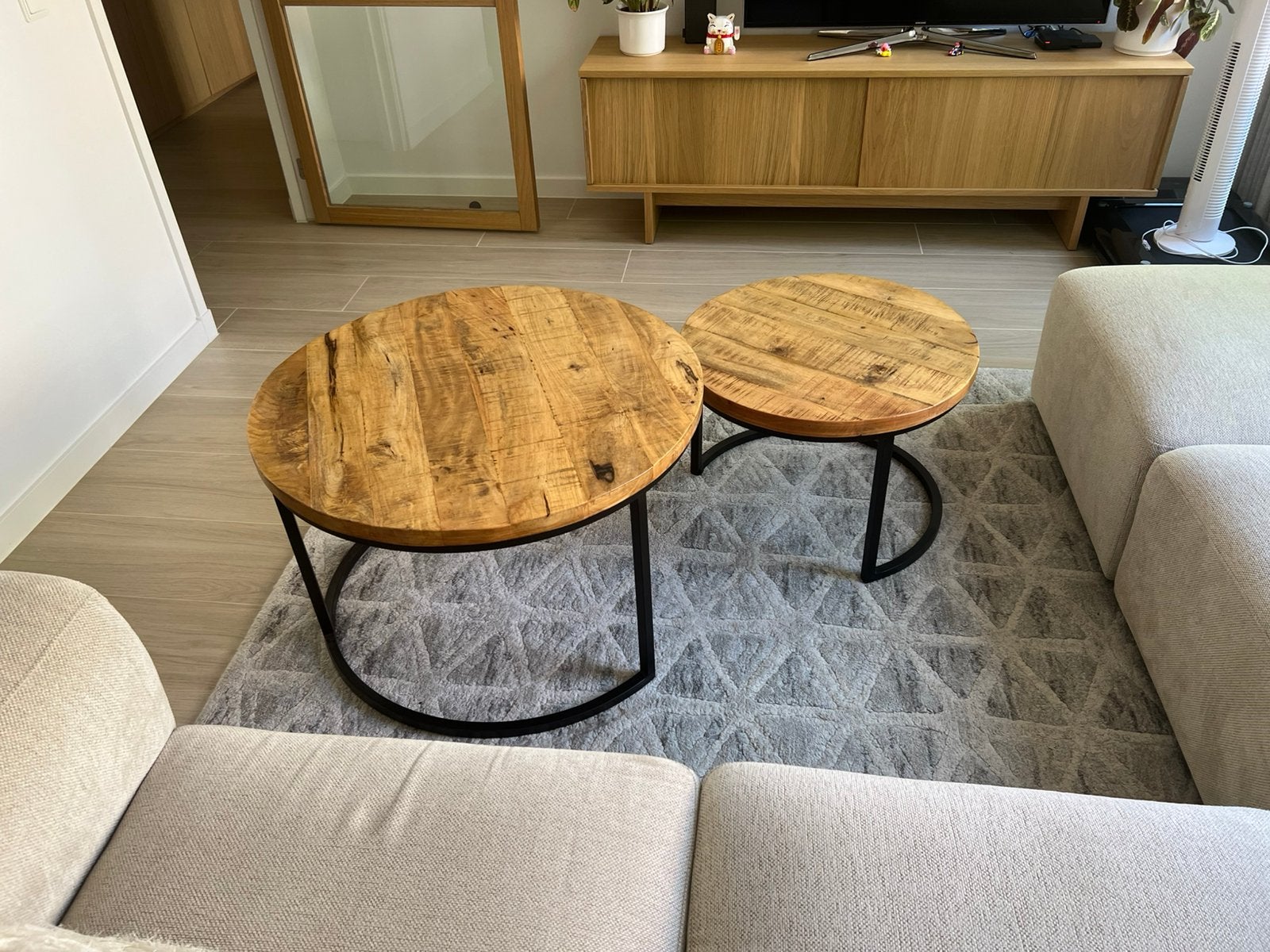 Set van 2 ronde salontafels mangohout en staal, Ophalen, 50 tot 100 cm, Rond, 50 tot 100 cm
