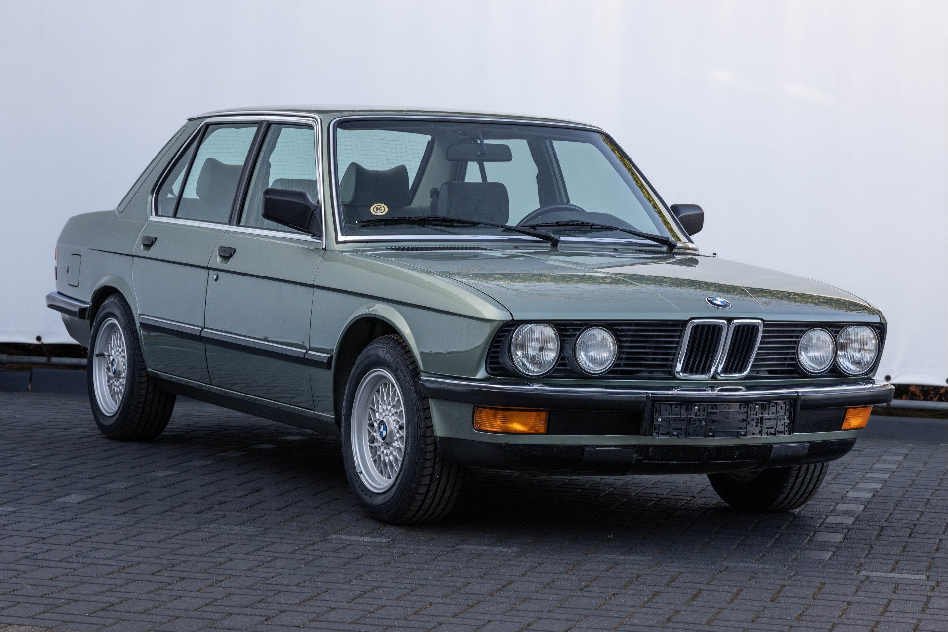 BMW 5 Serie 518i 77kw | zeer nette staat | historie aanwezig, foto 11