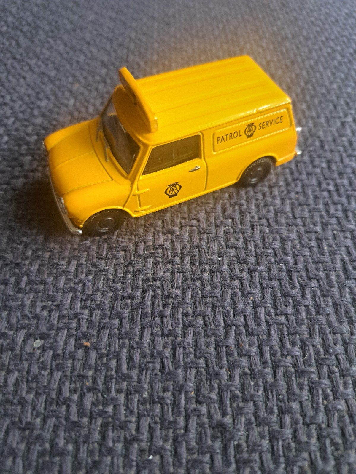 corgi model mini van "patrol service" bp19, Corgi, Gebruikt, Auto, Corgi
