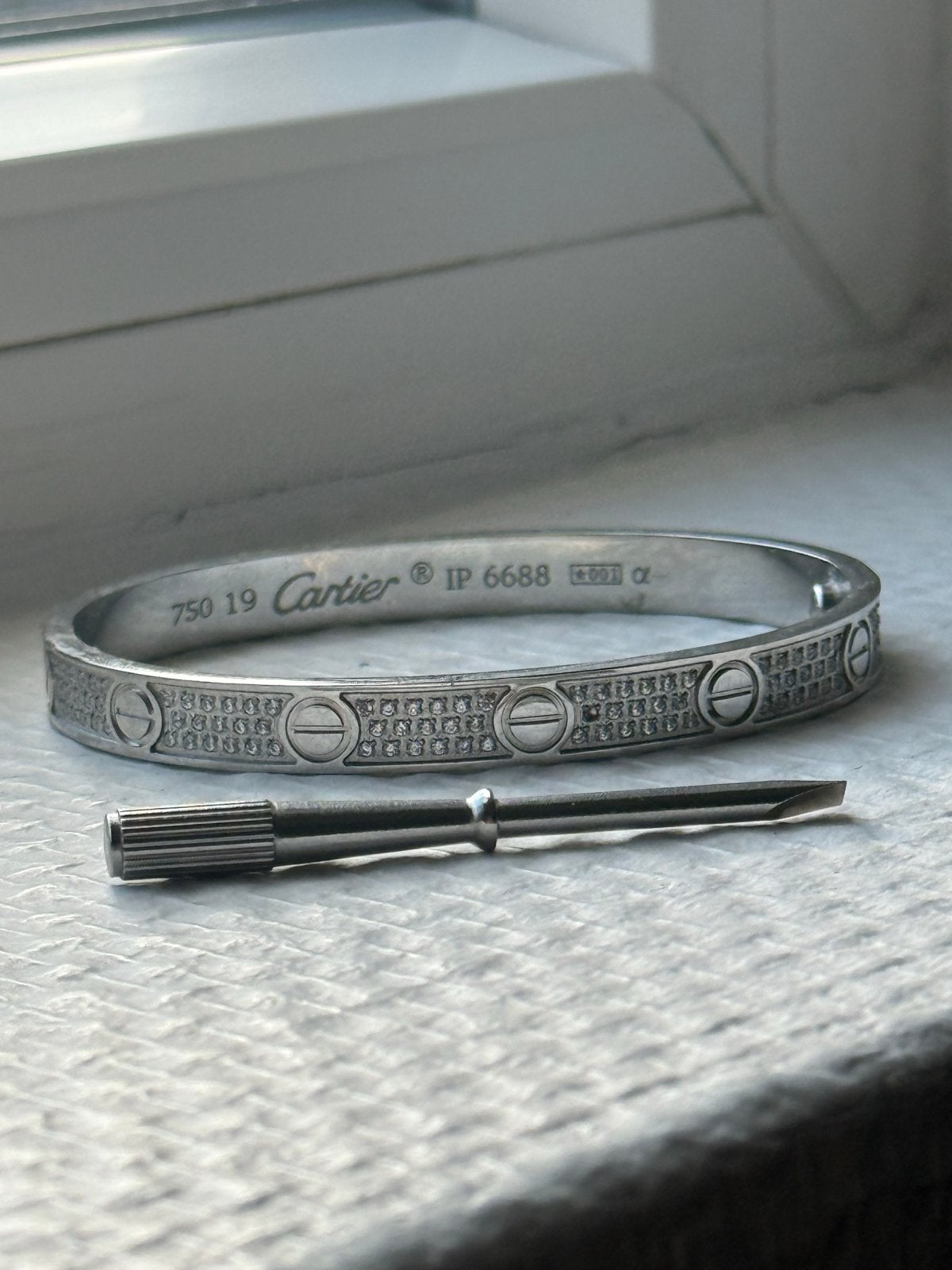 Cartier Love Armband Maat 19, Ophalen of Verzenden, Gebruikt, Zilver, Staal