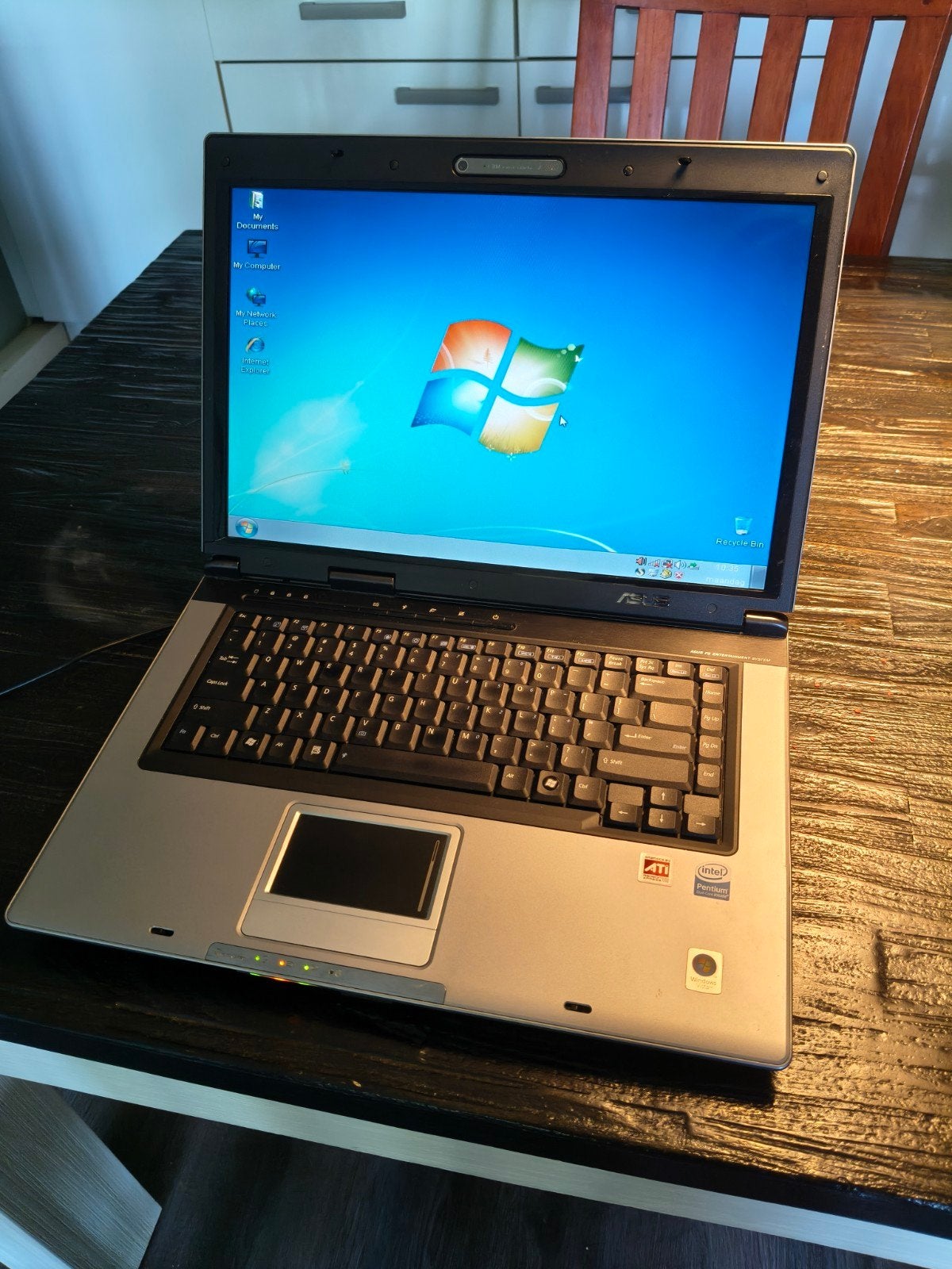 ASUS X50RL retro laptop met Windows XP, Computers en Software, Windows Laptops, Gebruikt, HDD, Minder dan 4 GB, ASUS