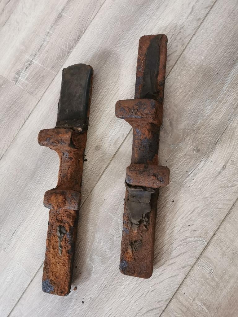 Bodemvondst tracks/rupsband, Verzamelen, Ophalen of Verzenden, Duitsland, Hulzen of Bodemvondsten