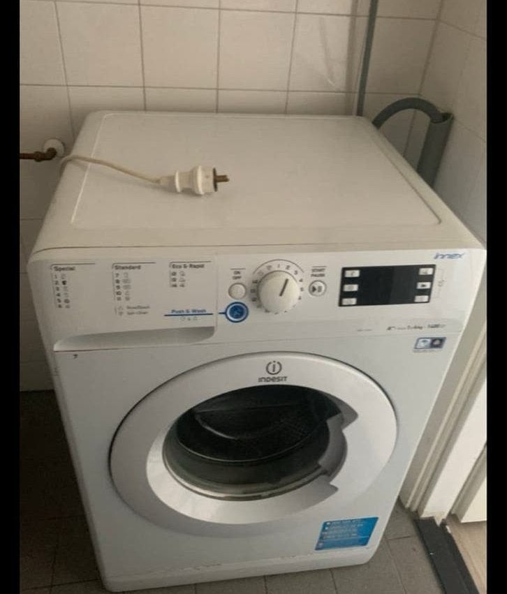 Wasmachine Indesit - Vandaag ophalen voor 30€ i.v.m. verhuiz, Witgoed en Apparatuur, Wasmachines, Ophalen, 6 tot 8 kg, Voorlader