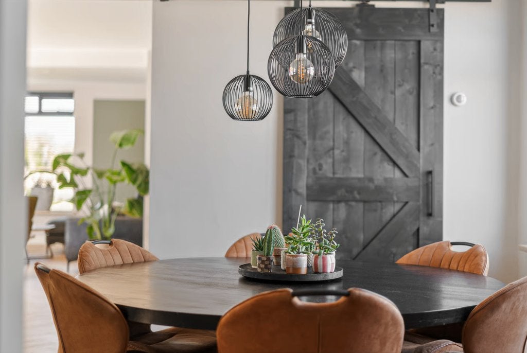 Ronde eettafel / zwart - Doorsnede 160 cm megt spinpoot, Huis en Inrichting, Tafels | Eettafels, Ophalen, Gebruikt, 150 tot 200 cm
