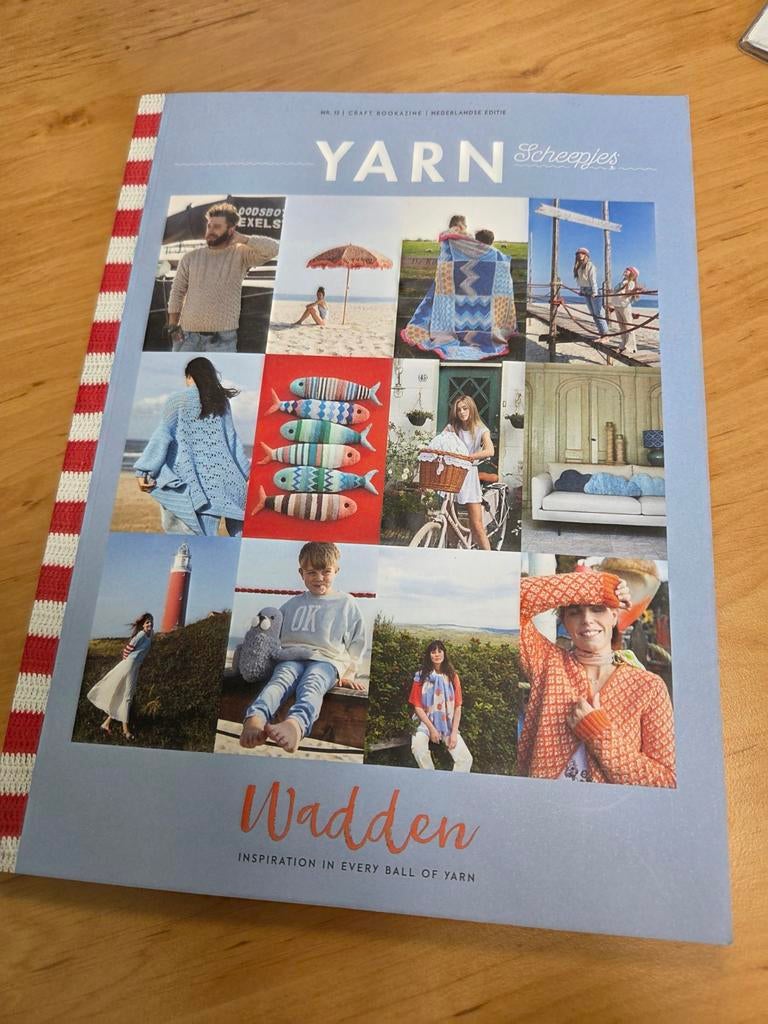 Scheepjes yarn bookazine Wadden, Ophalen of Verzenden, Zo goed als nieuw, Breien of Haken, Patroon of Boek