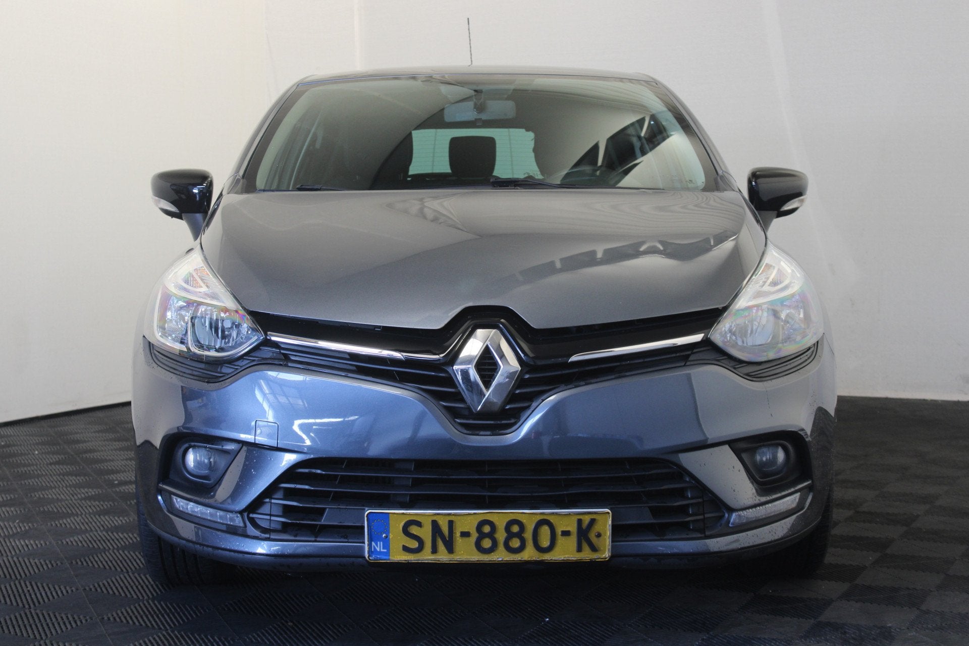Renault Clio 0.9 TCe Limited (bj 2018), Auto's, Voorwielaandrijving, 898 cc, Stof, Gebruikt