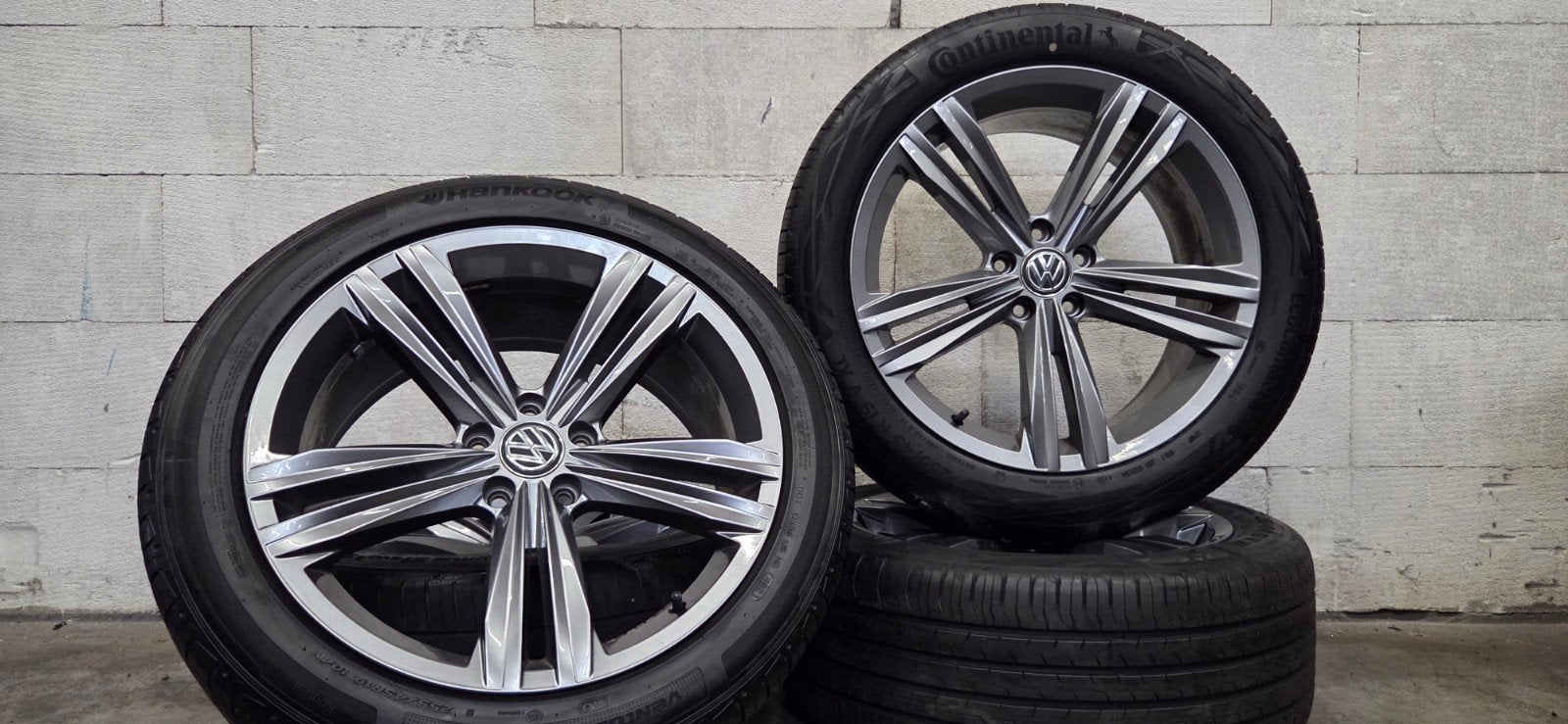 19" VW Tiguan R-line Sebring originele velgen zomerbanden, 19 inch, Gebruikt, 255 mm, Banden en Velgen