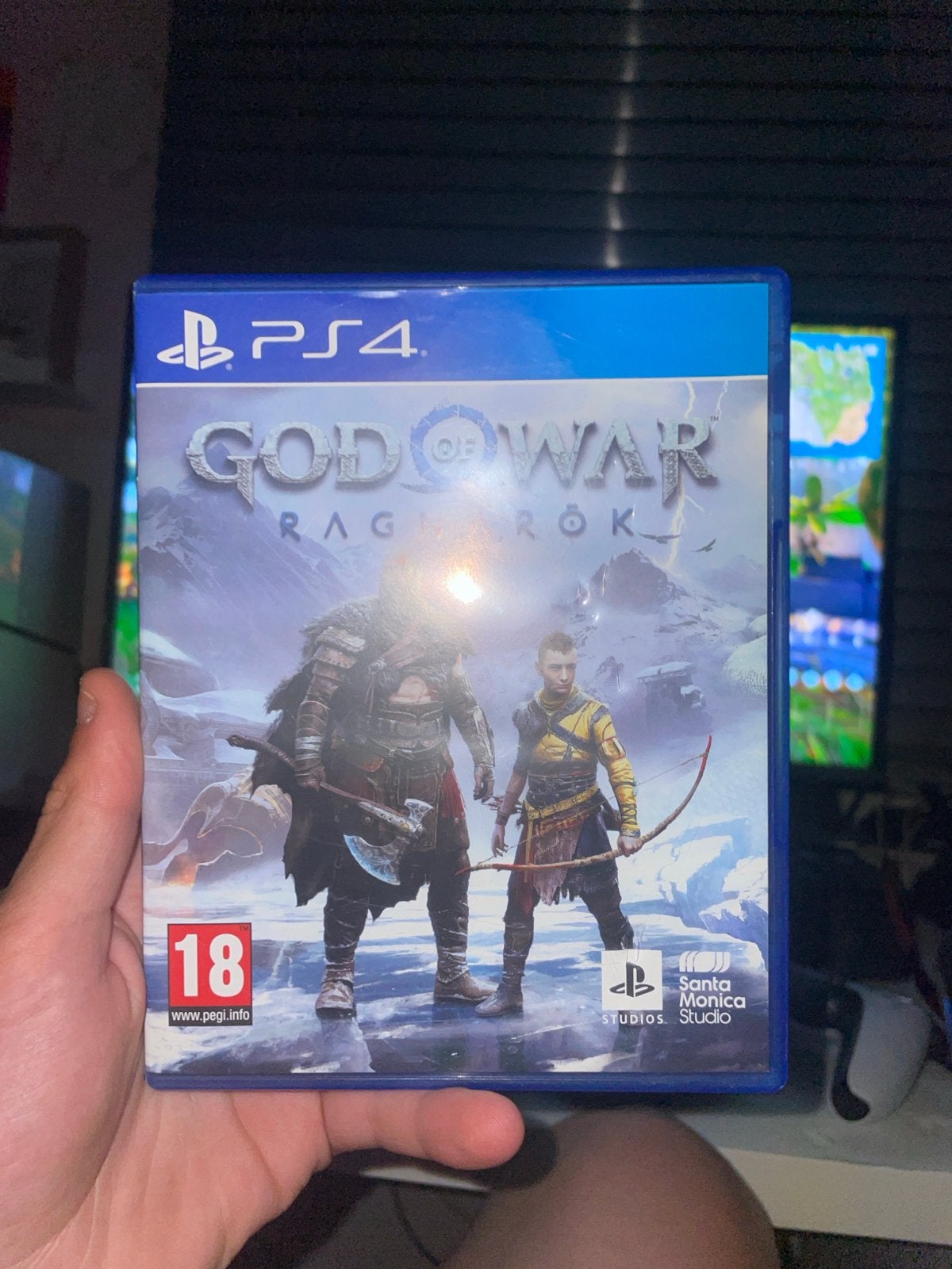 God of War Ragnarök PS4 - Zo goed als nieuw, Spelcomputers en Games, Games | Sony PlayStation 4, Avontuur en Actie, Vanaf 18 jaar