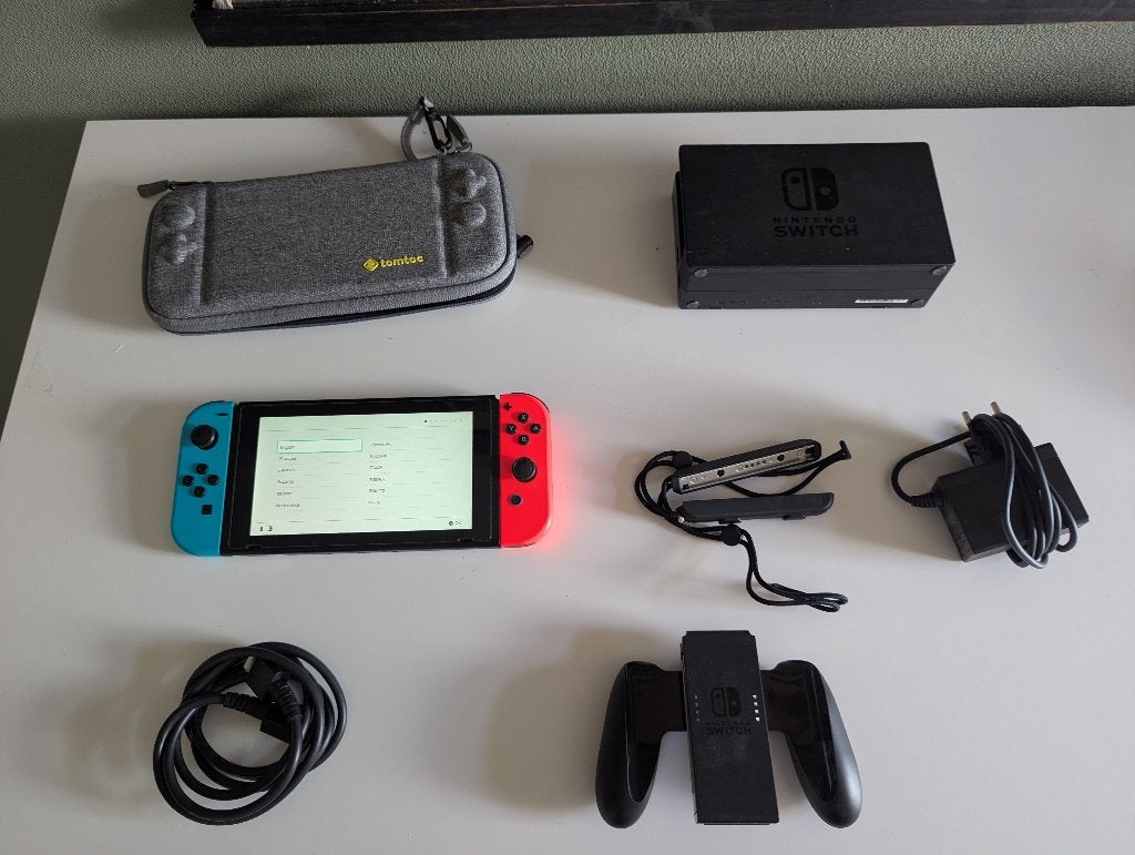 Nintendo Switch (V2) + draagtas, Verzenden, Zo goed als nieuw, Met 2 controllers, Switch 2019 Upgrade
