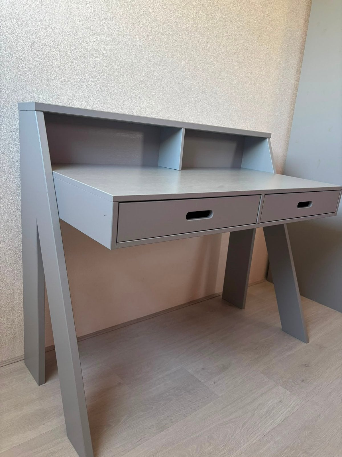 Woood bureau met 2 lades (grijs), 112 cm, Gebruikt, Kinderbureau, 55 cm