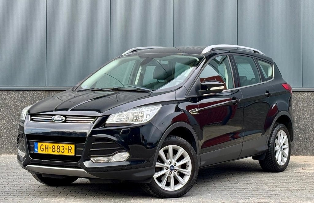 Ford Kuga 1.5 Titanium Stoelverw. | Trekhaak | Elektr. klep