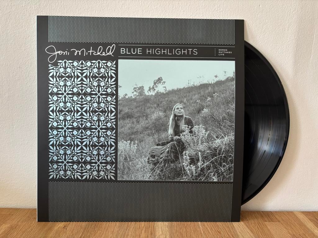 Joni Mitchell - Blue Highlights Vinyl, Ophalen of Verzenden, Zo goed als nieuw, 12 inch