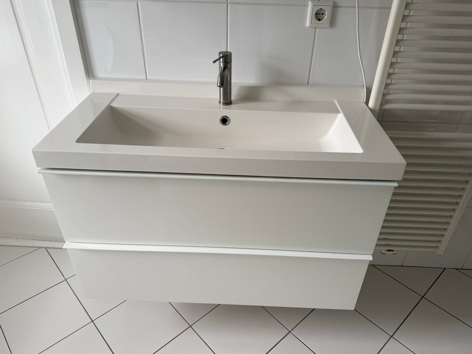 IKEA Wasmeubel met wastafel 102x49 cm grohe kraan, Ophalen, 100 tot 150 cm, Zo goed als nieuw, Minder dan 100 cm