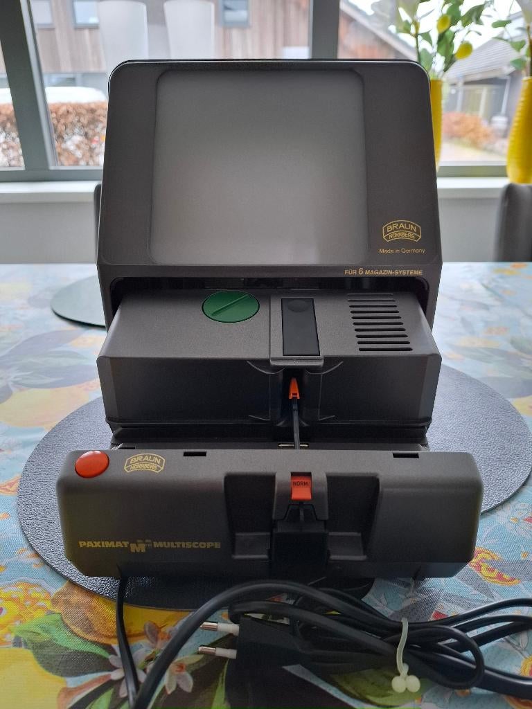 Diaprojector en -viewer de Braun Paximat Multiscope., Ophalen of Verzenden, Zo goed als nieuw