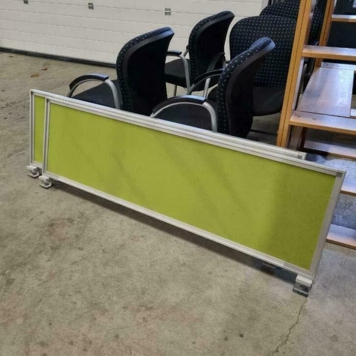 2x STEELCASE scheidingswand voor bureau afm 160x47 cm, Ophalen, Gebruikt