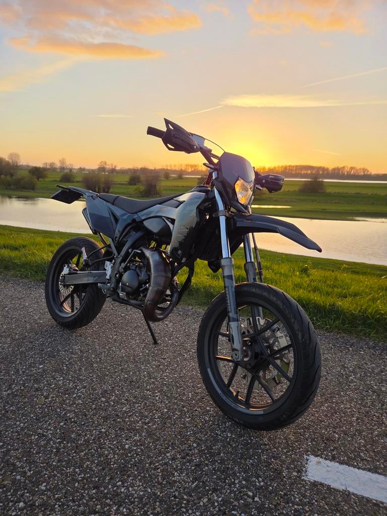 Sherco SM50 schakelbrommer, Ophalen, 6 versnellingen, Gebruikt, Maximaal 45 km/u