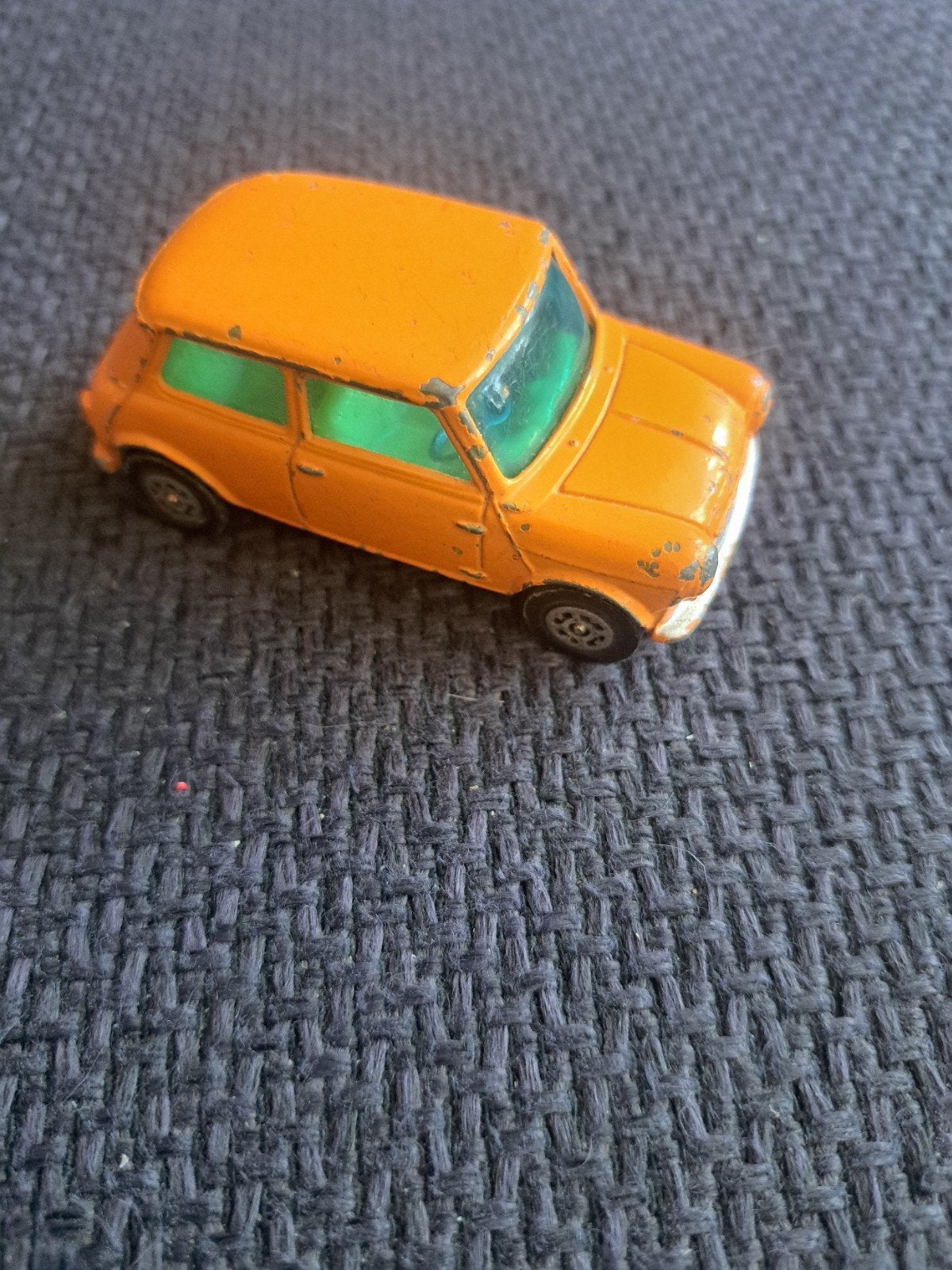 Corgi toys model morris mini minor, Hobby en Vrije tijd, Modelauto's | Overige schalen, Gebruikt, Auto, Ophalen of Verzenden, N.b