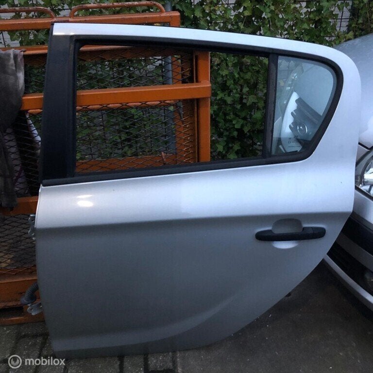 Hyundai i20 Motorkap Portier Zijscherm FG 2008-2012, Gebruikt, Deur, Ophalen of Verzenden